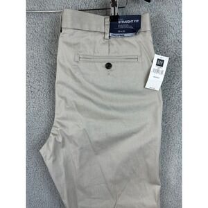 Gap Pants Mens 36X30 Khaki Straight Fit Stress Free Spill Resistant Preppy Work